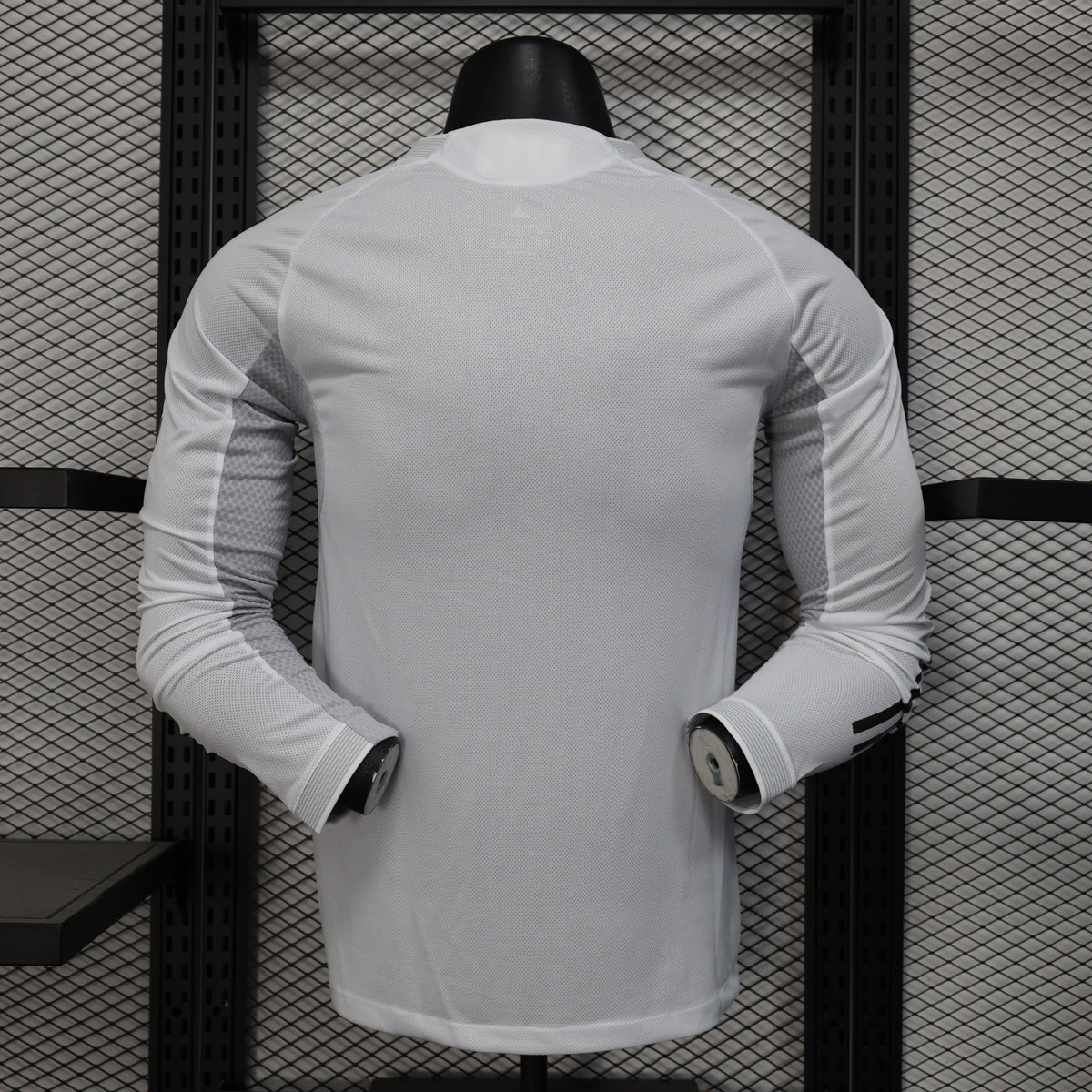 2025/26 Real Madrid Home Long Sleeve Player Version Jersey - White Grey Tonal Fine Texture - Gold Yellow Side Seam Piping - Emirates Fly Better