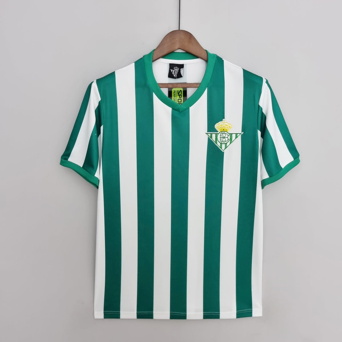 Real Betis 1976-77 Home Jersey – Green & White Stripes V-Neck Retro La Liga Football Shirt | Rare 1970s Vintage Andalusia Classic Betis Kit No Sponsor